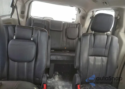 2015 Chrysler Town & Country Touring from USA, damaged, VIN 2C4RC1BG2FR655015